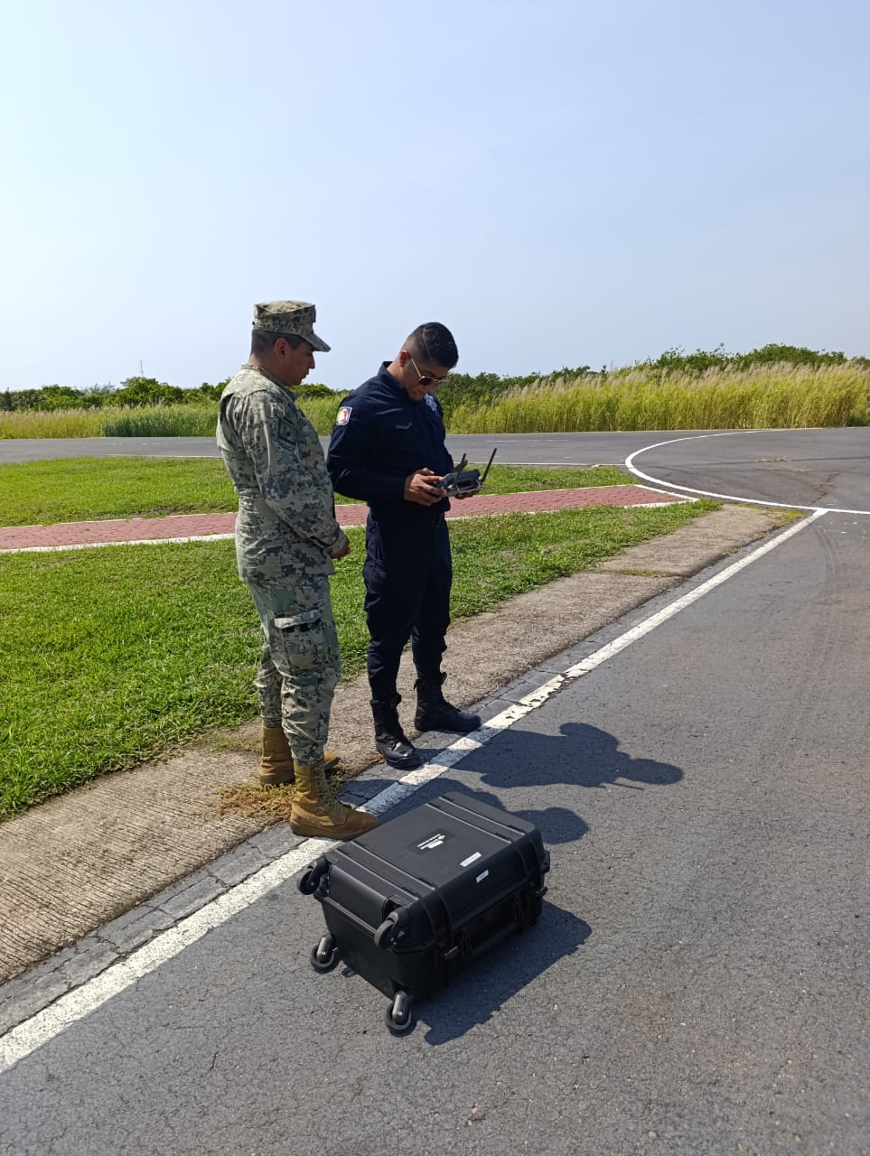 UNIDAD DE VEHÍCULOS AÉREOS NO TRIPULADOS, SE CAPACITA EN OPERACIÓN TÁCTICA DE DRONES