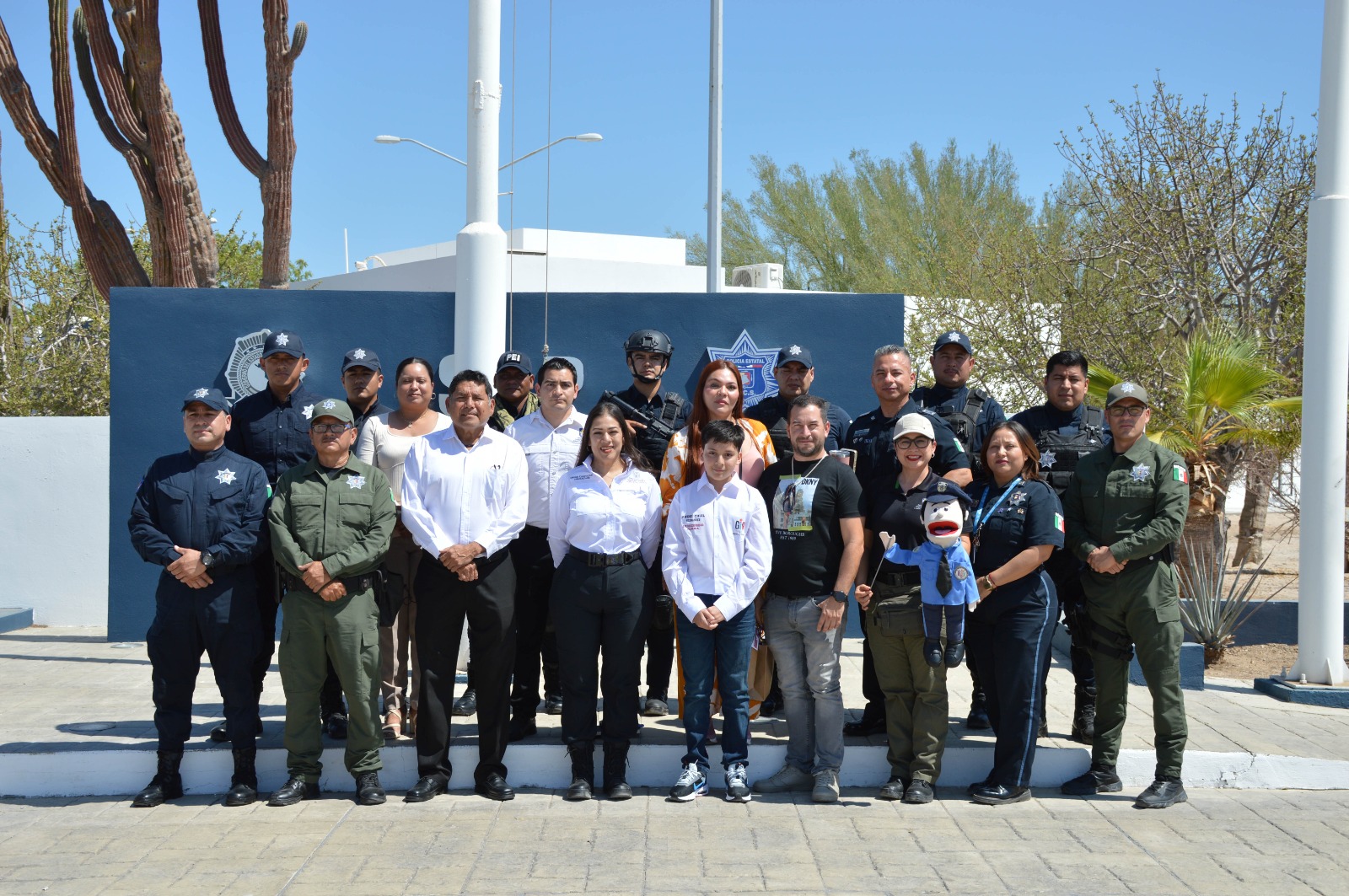 SECRETARIO INFANTIL 2025 VISITA LAS INSTALACIONES DE SEGURIDAD PÚBLICA