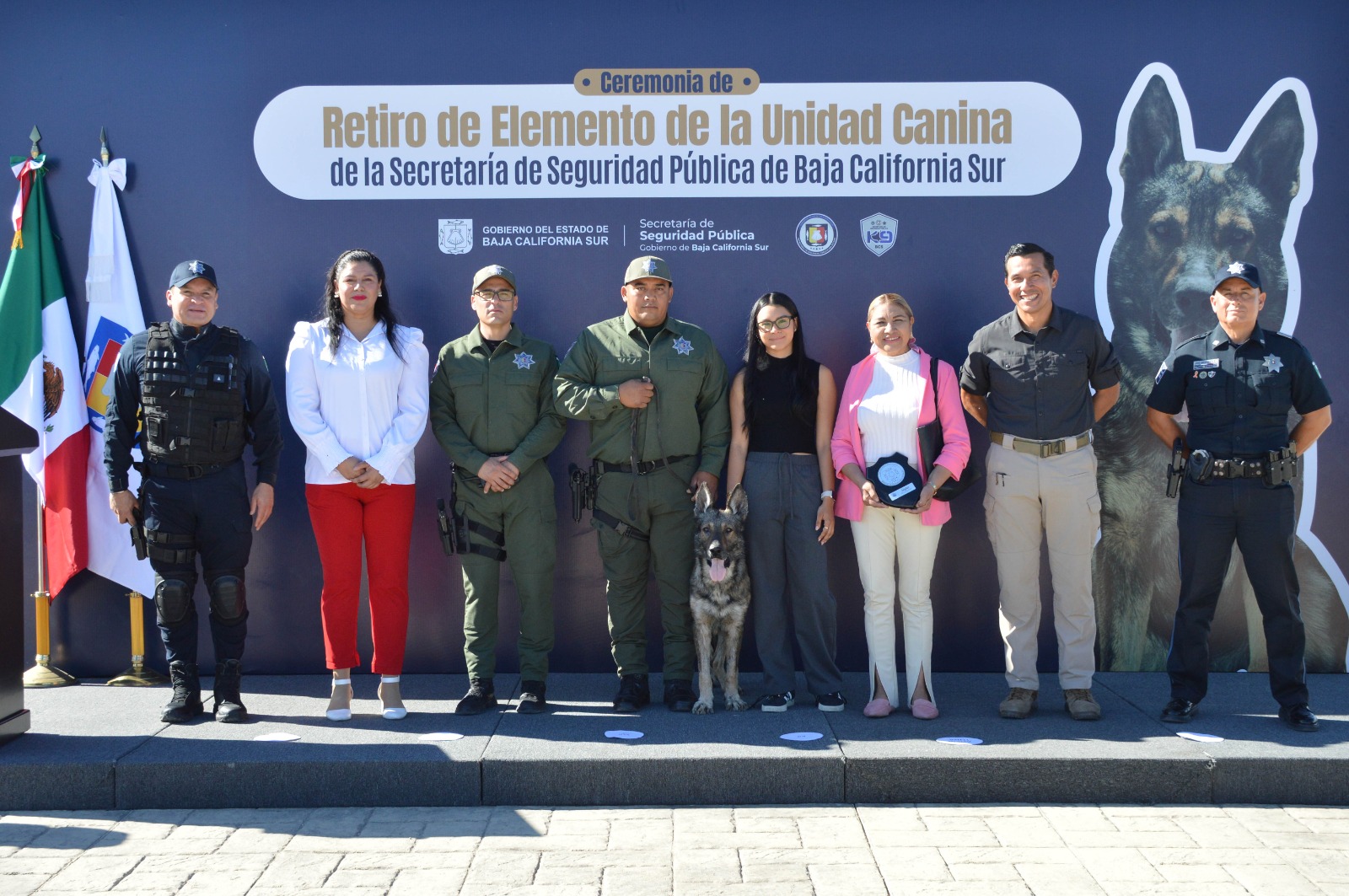 SSPE RINDE HOMENAJE DE RETIRO AL ELEMENTO CANINO SAGUS