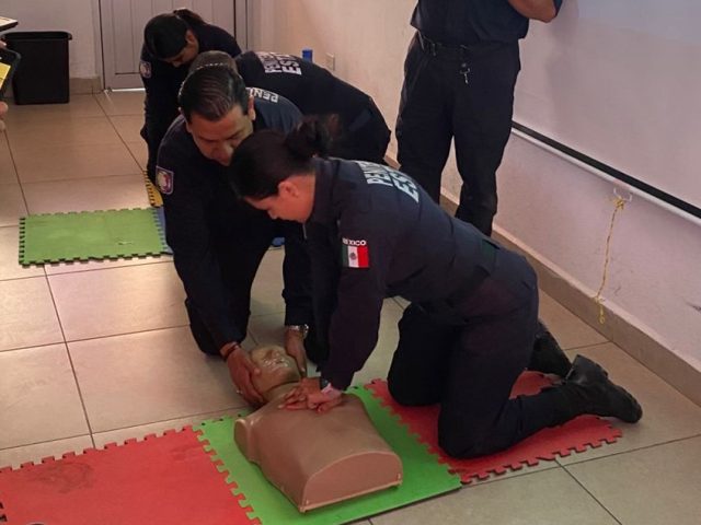 POLICÍAS PENITENCIARIOS FORTALECEN SUS CONOCIMIENTOS EN CURSOS DE FORMACIÓN CONTINUA