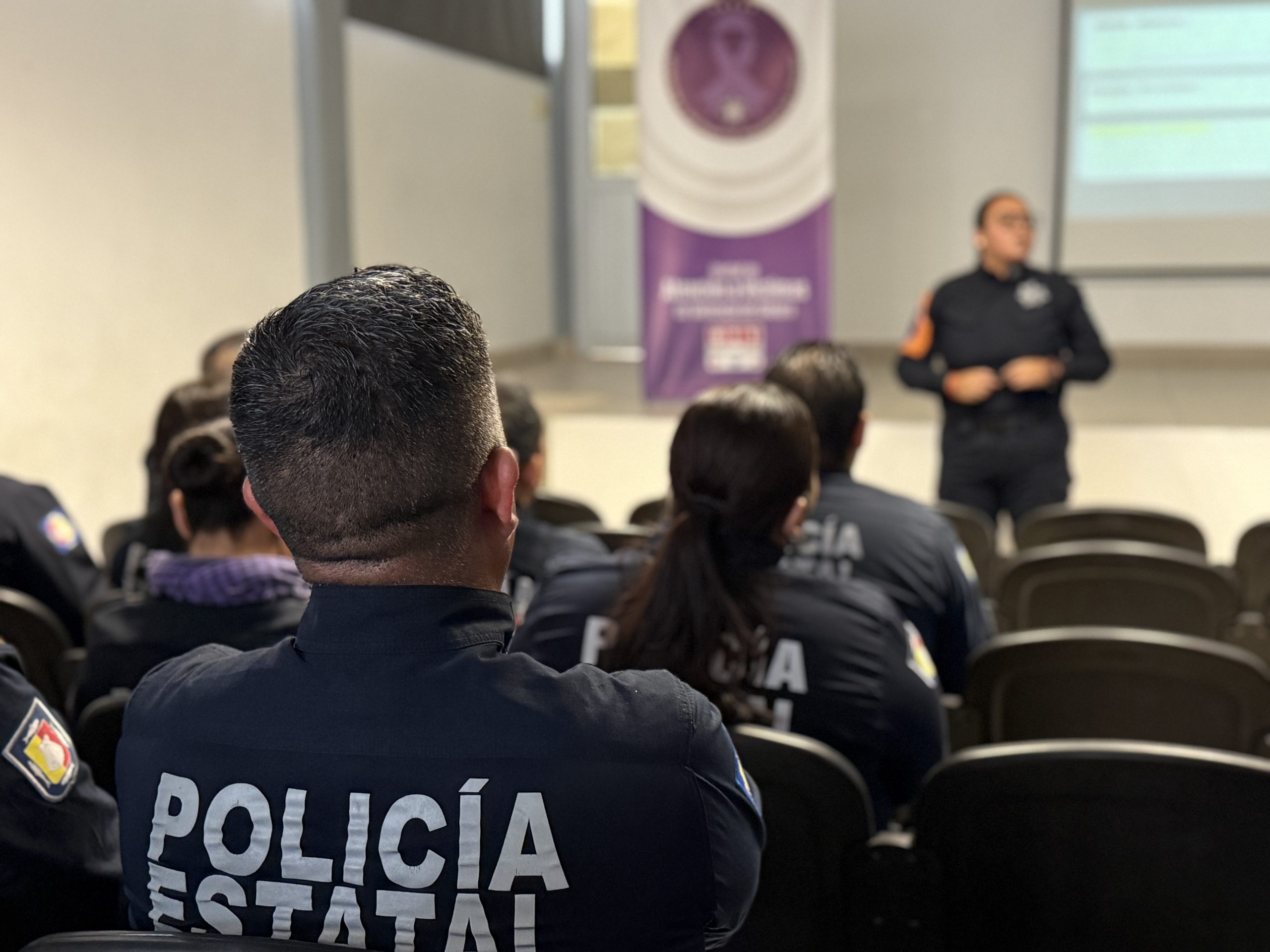 CAPACITAN A MANDOS DE LA PEP EN PROTOCOLO NACIONAL PARA LA ATENCIÓN DE LA VIOLENCIA CONTRA MUJERES