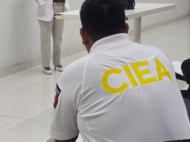 CAPACITAN A PERSONAL DEL DESMA Y CIEA EN MANEJO DE CONDUCTAS SUICIDAS