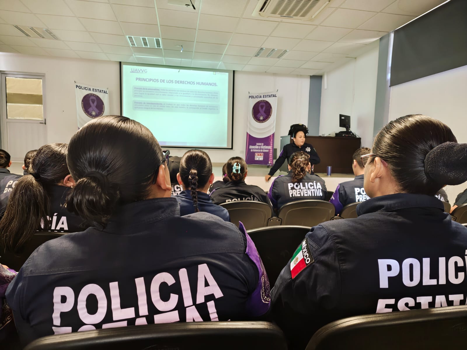 HOMOLOGAN PROTOCOLOS POLICÍAS ESTATALES Y MUNICIPALES PARA LA ERRADICACIÓN DE LA VIOLENCIA
